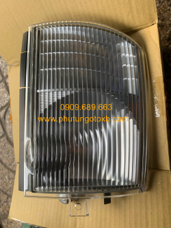 Đèn hông Mitsubishi Fuso Canter Denso