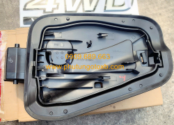 Đế nắp bình nhiên liệu Nissan Navara CH