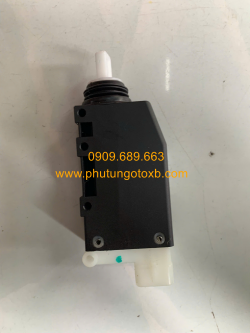 Ổ cắm điện cửa lùa Ford Transit 2013-2022 TH