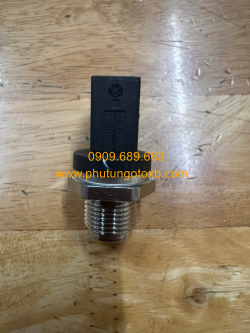 Cảm biến áp suất dầu Mercedes E320 GL320 ML320 R320 CH