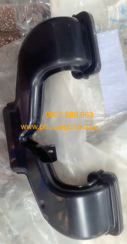 Ống gió taplo giữa Ford Transit 2014-2022 CH