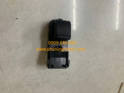 Công tắc bấm kính đơn Mazda Tháo 