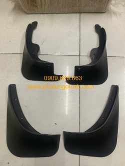 Chắn bùn bánh Toyota Yaris 2008-2012 TH( Bộ)