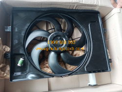 Quạt giải nhiệt động cơ Hyundai Elantra 2022-2024 Ch