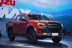  Isuzu D-Max 2024 - Lột xác mạnh mẽ, thoát khỏi thế "ế ẩm", chinh phục mọi địa hình với giá chỉ từ 356 triệu đồng!